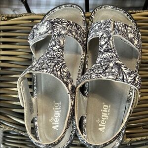 Alegria White and Blue Sandals with Cushioned Footbed